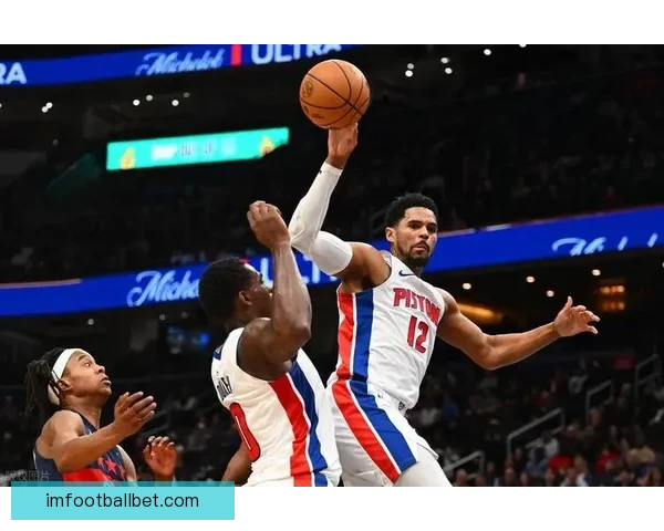 杜伦带伤出战力助活塞锁定东部第一 奥汤称他完全配得上最佳阵容